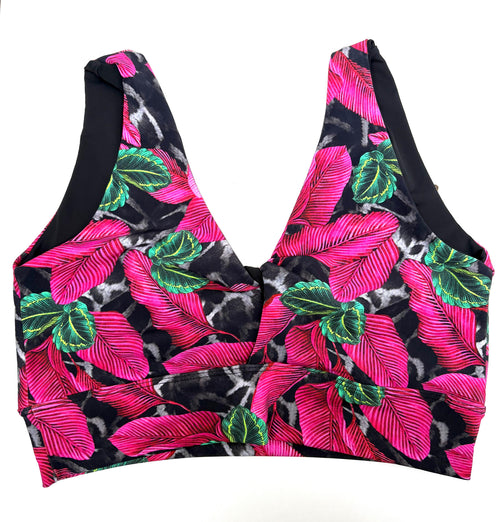 2. Top Hojas fucsia