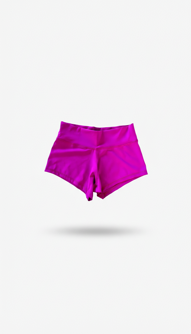 3. Short fucsia